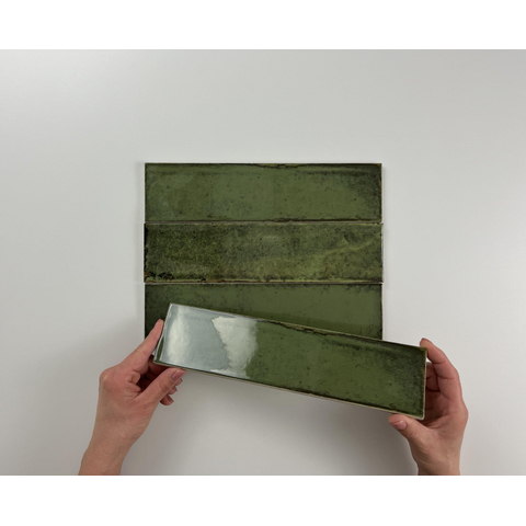 ÉCHANTILLON Terravito Dalmira carreau mural - 7,5x30cm - 8,6mm - Rectangle - Vert brillant SW736434