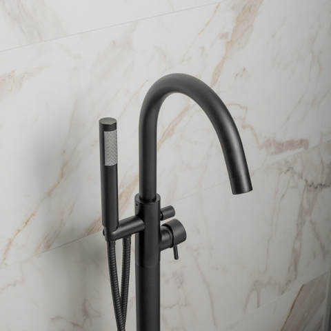 Crosswater MPRO Badkraan - vrijstaand - met staafhanddouche - mat zwart SW209267
