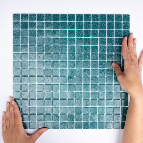 The Mosaic Factory Amsterdam mozaïektegel - 32.2x32.2cm - wand en vloertegel - Vierkant - Glas Blue / Green Mat SW62103