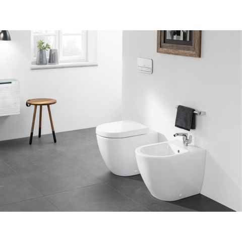 Villeroy & Boch Subway 2.0 staand bidet - 37x56cm - 3 kraangaten middelste open - met overloop - White Alpine (glans wit) 1025182