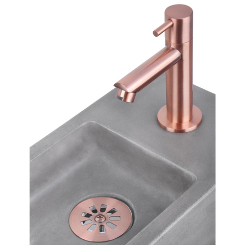 Differnz Force fonteinset – 40x22x8 cm – beton grijs – rechte koperen kraan – met zwart frame SW373146