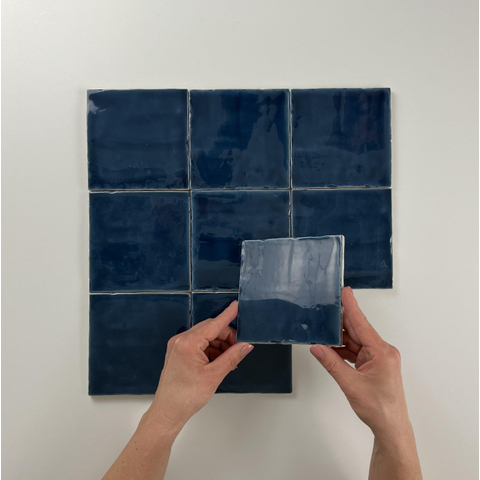 ÉCHANTILLON Terravito Viondo carreau mural - 13x13cm - 10mm - Carré - Bleu marine Brillant SW735962