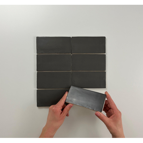 ÉCHANTILLON Terravito Galeno carreau mural - 7,5x15 cm - 8,5 mm - Rectangulaire - Anthracite mat SW736170