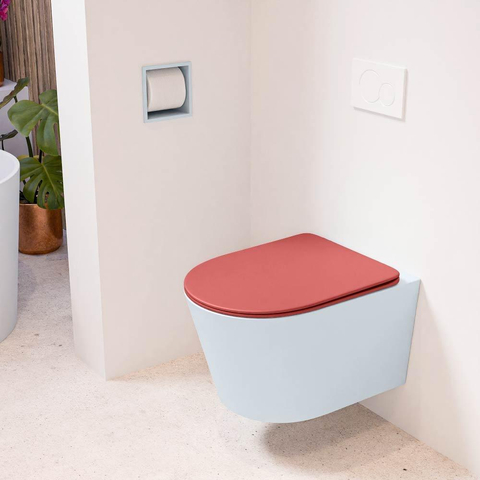 Mondiaz LAVIE hangtoilet – spoelrandloos – 36 x 53 cm – met softclose zitting – Clay (lichtblauw/grijs), zitting Fire (rood) SW1208614