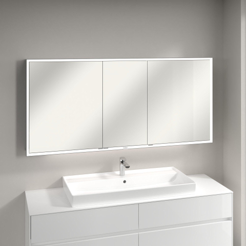 Villeroy & Boch My View Now spiegelkast - met 3 deuren - met led verlichting en wastafelverlichting - 160x75x16.8cm - met sensorschakelaar - Aluminium (zilver) SW702118