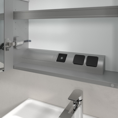 Villeroy & Boch my view 14 spiegelkast - 1300x750x173mm - 3 deuren sensorschakelaar - met geïntegreerde LED verlichting - spiegel 1025447