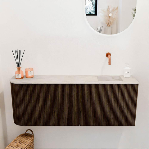 Mondiaz JOYA-DLUX 111.6cm toiletmeubel - ronding links kleur Walnut - Wastafel FAYE positie Rechts Zonder kraangat kleur Ostra. SW1422648