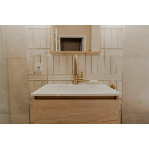 Fortifura Calvi wastafelkraan - hoog - draaibare - uitloop - PVD - geborsteld messing (goud) SW809349