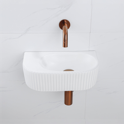 QeramiQ Fuente fonteinset – halfrond – 40x21.5x12 cm – keramiek wit mat – zonder kraangat – geribbeld SW1233127