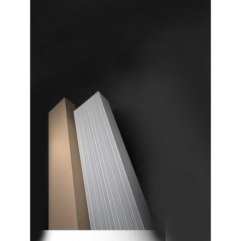 Vasco Beams Mono radiateur design aluminium vertical 1800x150mm 671W - raccordement 0066 blanc structuré (S600) SW237021