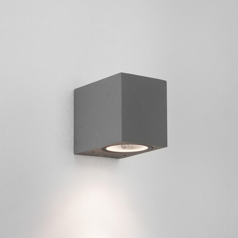 Astro Chios 80 Applique murale 8x6.8x9.2cm IP44 culot GU10 gris structuré SW378159