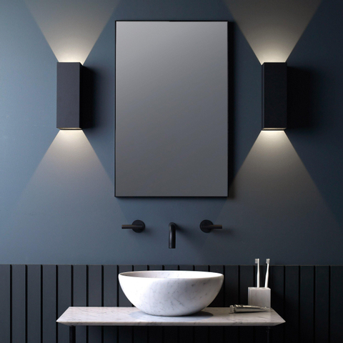 Astro Oslo 255 Applique murale LED 25.5x9x11cm IP65 éclairage intégré noir SW378127