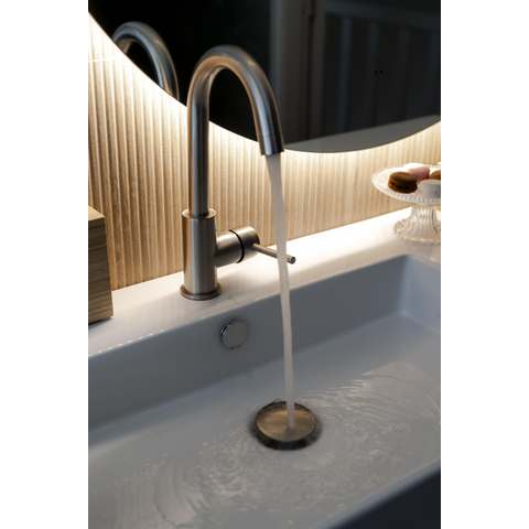 Fortifura Calvi Mitigeur lavabo rehaussé avec bec rotatif Inox brossé PVD SW809348