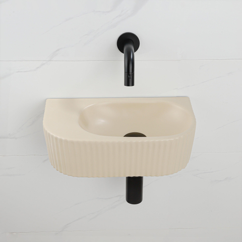 QeramiQ Fuente fonteinset – halfrond – 40x21.5x12 cm – keramiek beige – mat zwarte kraan – geribbeld SW1233089