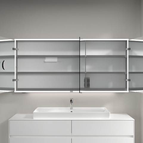Villeroy & Boch My View Now spiegelkast - met 3 deuren - met led verlichting en wastafelverlichting - 160x75x16.8cm - met sensorschakelaar - Aluminium (zilver) SW702118