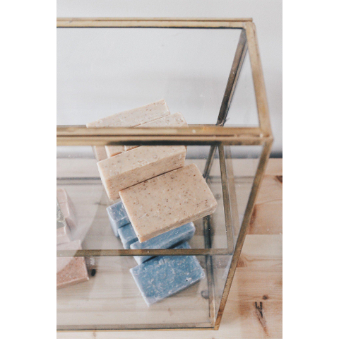 Wellmark Zeep Vegan Soap Bar Green Flower Bran Yellow SHOWROOMMODEL SHOW22675