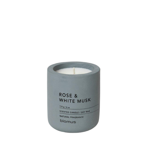 Blomus Fraga Geurkaars - rose/white musk - hoogte 8cm - diameter 6.5cm - flint Stone SHOWROOMMODEL SHOW25504