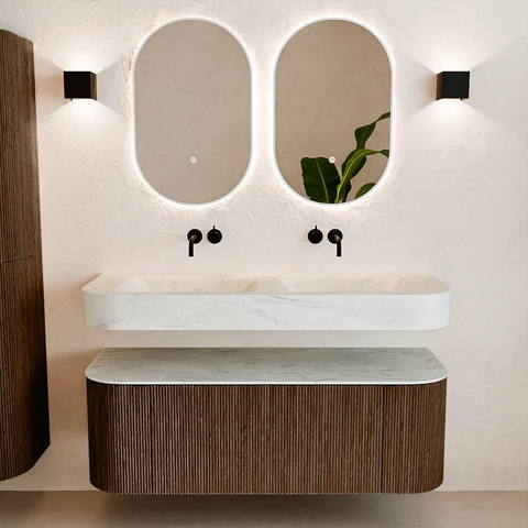 MONDIAZ THOR-DLUX 130cm badmeubel ronding links + rechts kleur Walnut met 1 lade en 2 deuren. Vrijhangende wastafel CLOUD Dubbel zonder kraangat kleur Opalo. SW1463616