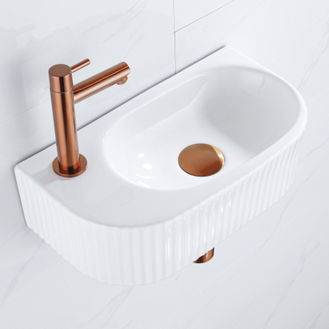 QeramiQ Fuente fonteinset – halfrond – 40x21.5x12 cm – keramiek wit glans – kraangat links – geribbeld SW1233038