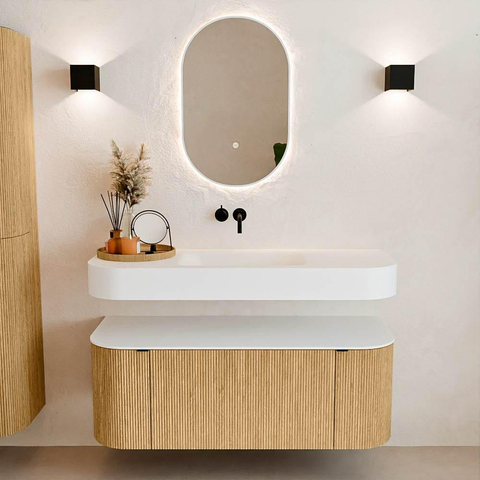 MONDIAZ THOR 120cm badmeubel ronding links + rechts kleur Oak met 1 lade en 2 deuren. Vrijhangende wastafel CLOUD Midden zonder kraangat kleur Talc. SW1463056