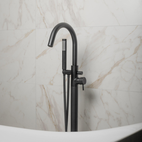 Crosswater MPRO Badkraan - vrijstaand - met staafhanddouche - mat zwart SW209267