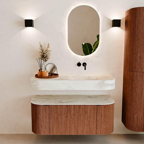 MONDIAZ THOR-DLUX 110cm badmeubel ronding links + rechts kleur Ruby met 1 lade en 2 deuren. Vrijhangende wastafel CLOUD Rechts zonder kraangat kleur Ostra. SW1462834