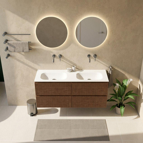 Saniclass Holz Atelier Ensemble de meubles de salle de bains - 140x45x61.5cm - lavabo Flow en solid surface blanc - 2 vasques - sans trous de robinetterie - 4 tiroirs - mat walnut pure (bois) SW1478430