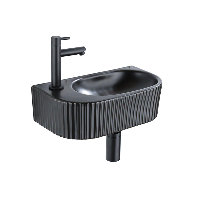 QeramiQ Fuente Fonteinset - 40x21.5x12cm - links - geribbeld - halfrond - 1 kraangat - keramiek - fonteinkraan zwart mat - afvoerplug - verlaagd sifon - zwart mat SW1209548/SW696205/SW696215/SW696235